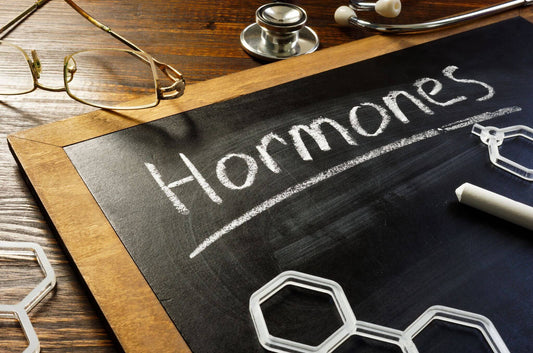 Acné et dérèglement hormonal : les signaux d’alerte à connaître
